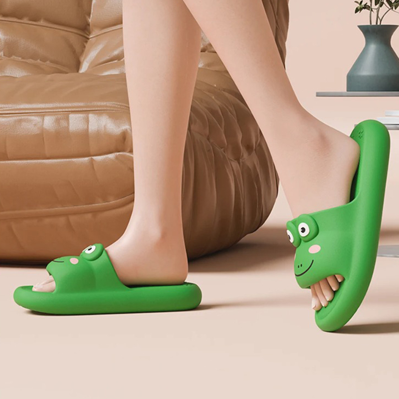 House Slipper Frog Cloud Woman - Sneaker Care Set のレビューと価格