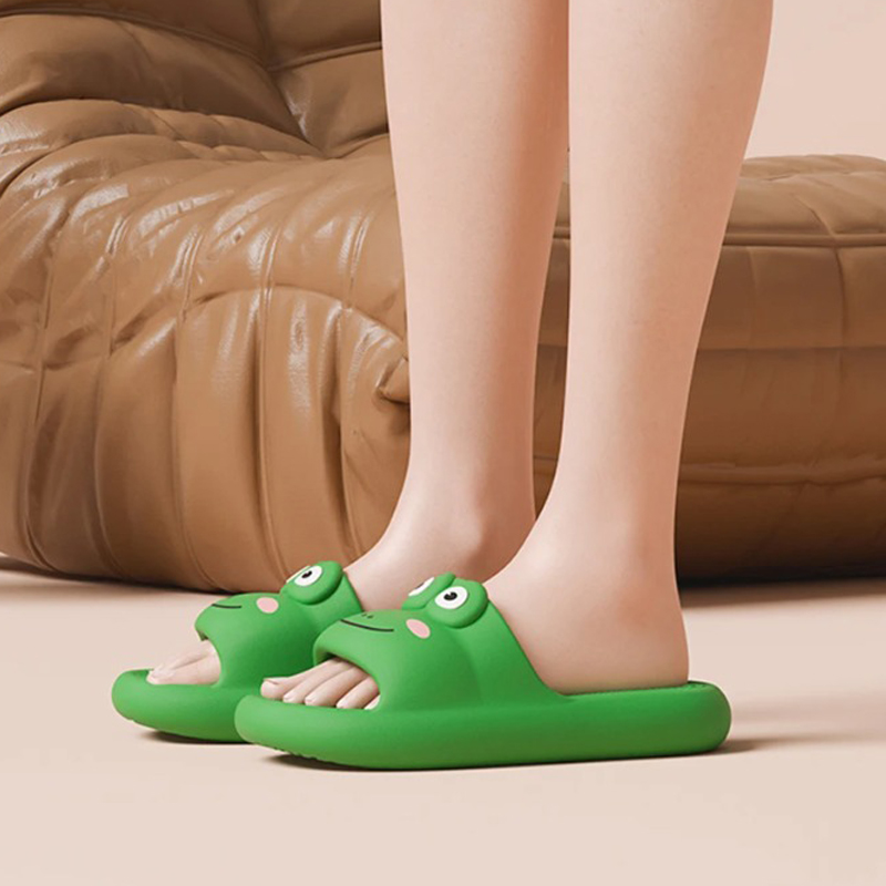 House Slipper Frog Cloud Woman - Sneaker Care Set のレビューと価格
