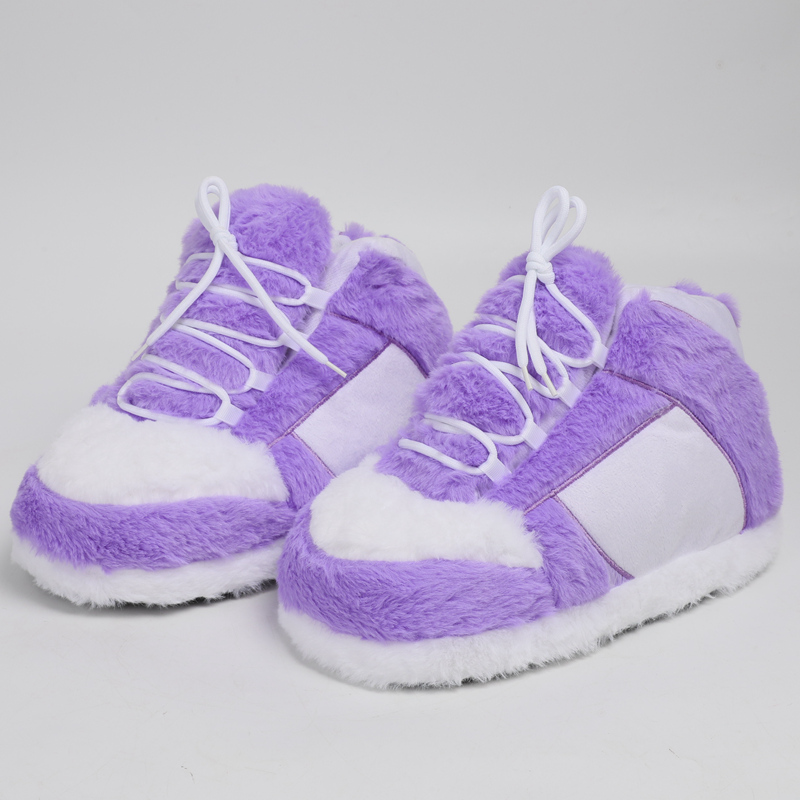 Warm Plush Sneaker Slippers, T - Sneaker Care Set のレビューと価格